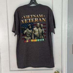 VIETNAM VETERAN SHIRT ( Large , Gray)